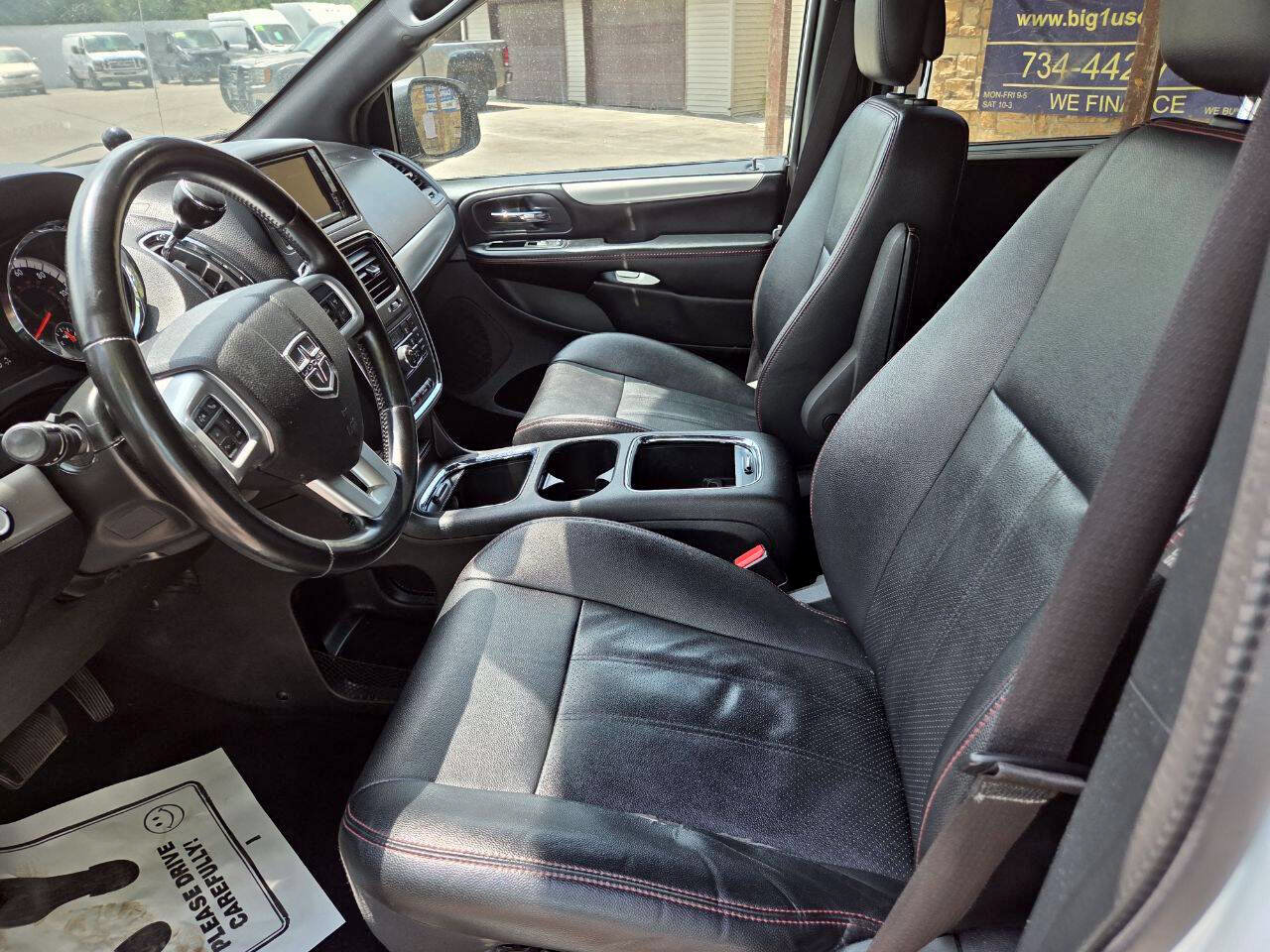 Used 2020 Dodge Grand Caravan GT FWD image 19