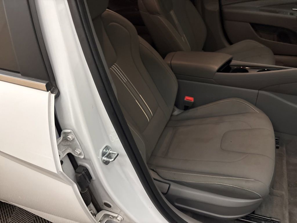 Used 2024 Hyundai Elantra SEL w/ Convenience Package image 23