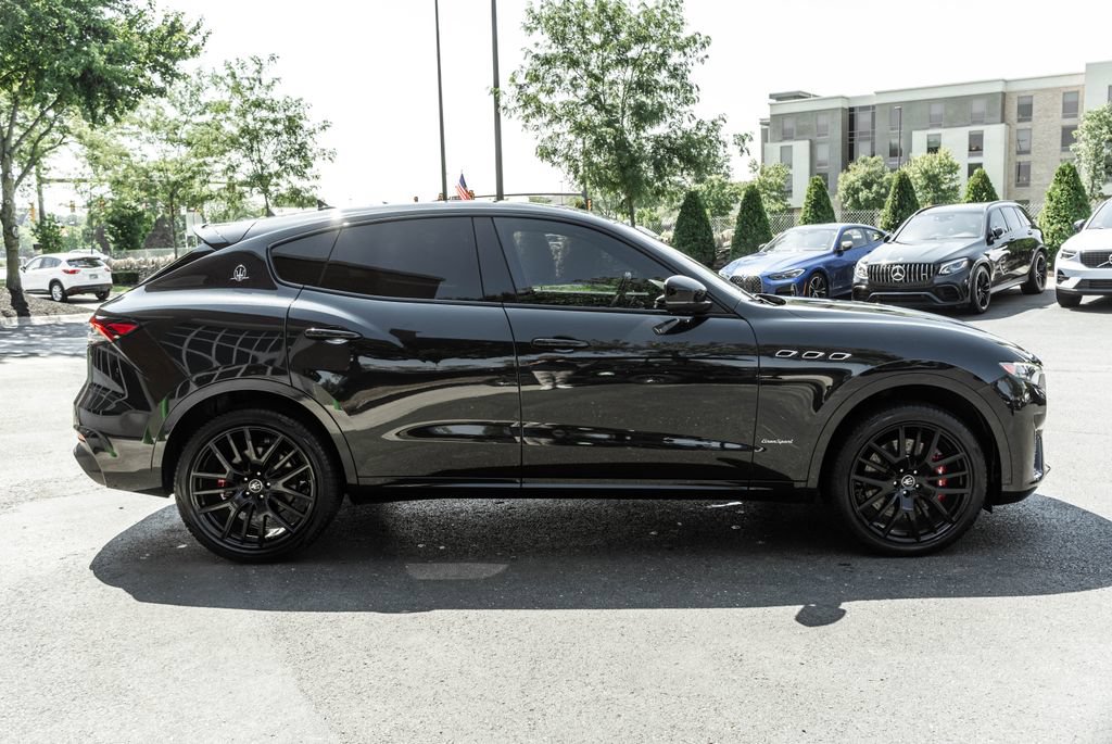 Used 2021 Maserati Levante S GranSport AWD/4WD image 3