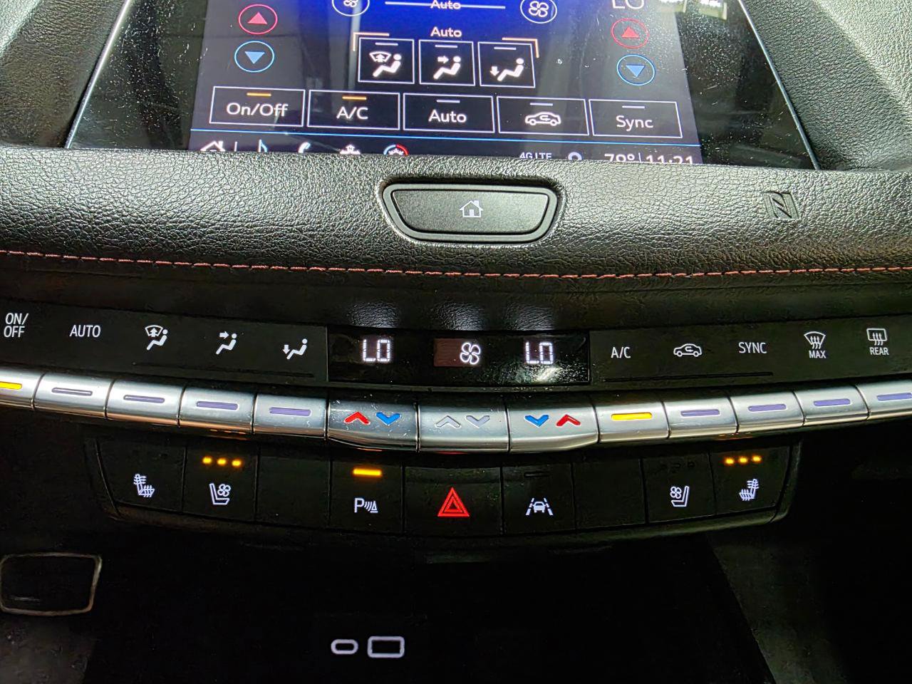 Used 2019 Cadillac XT4 Sport FWD image 34