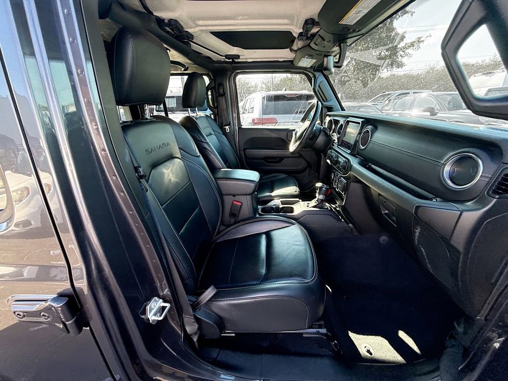 Used 2021 Jeep Wrangler Unlimited Sahara w/ Cold Weather Group image 34