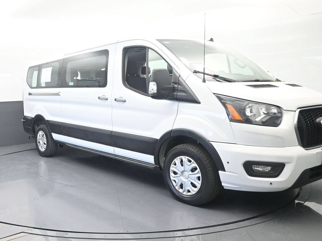 Used 2024 Ford Transit 350 XLT RWD image 9