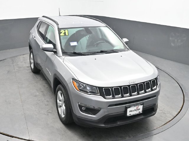 Used 2021 Jeep Compass Latitude w/ Convenience Group AWD/4WD image 22