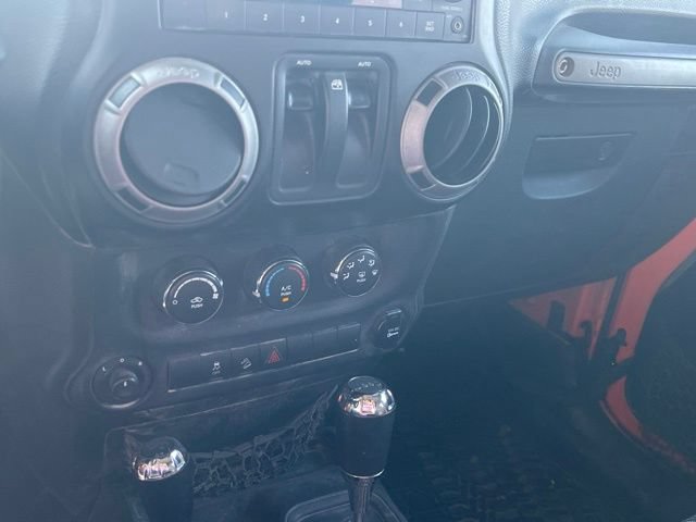 Used 2012 Jeep Wrangler Sport AWD/4WD image 14