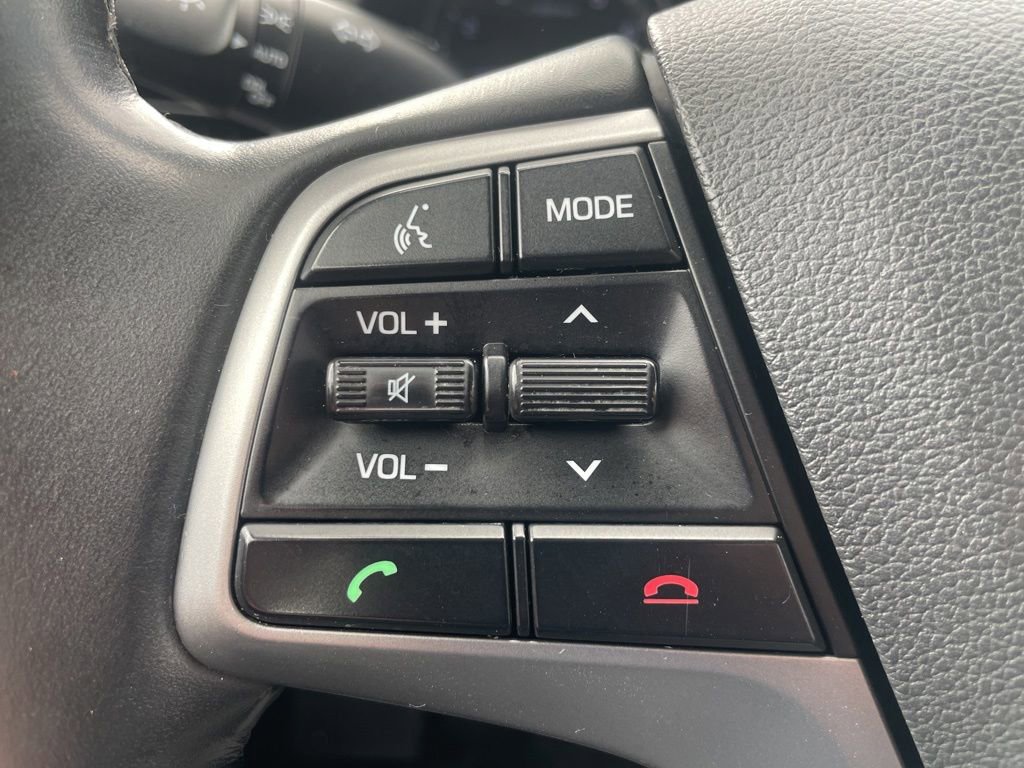 Used 2017 Hyundai Elantra SE w/ SE A/T Tech Package 03 FWD image 10