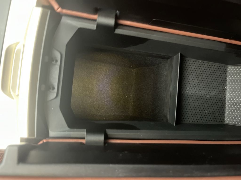 New 2022 BMW iX xDrive50 w/ Premium Package image 22