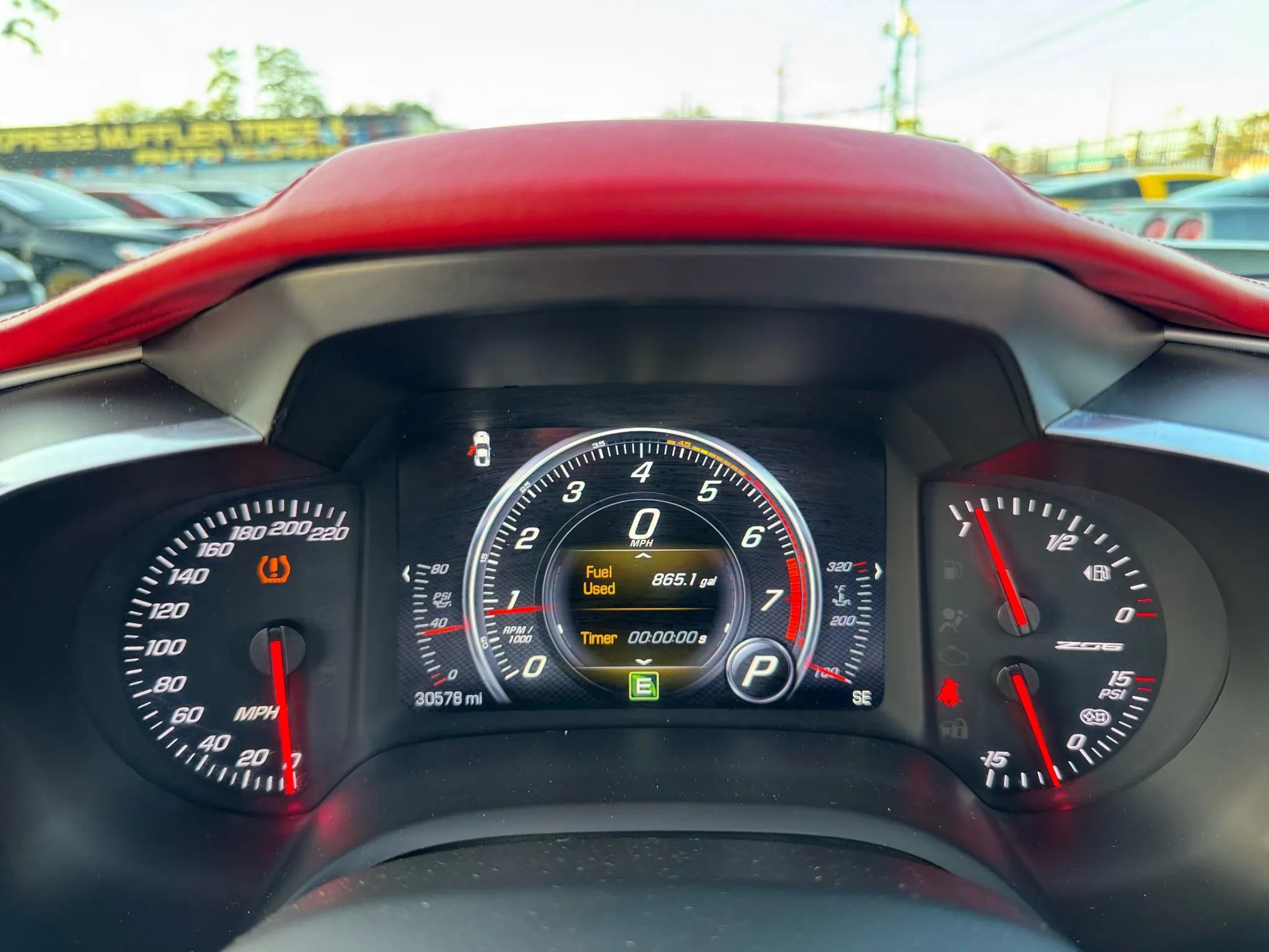 Used 2016 Chevrolet Corvette Z06 w/ 3LZ Preferred Equipment Group image 37