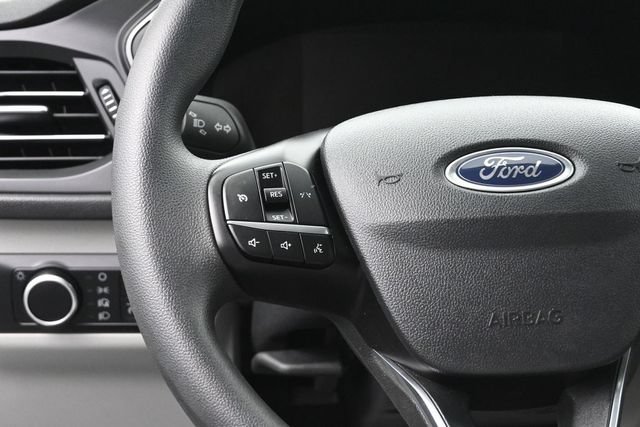 Used 2025 Ford Escape Active AWD/4WD image 26