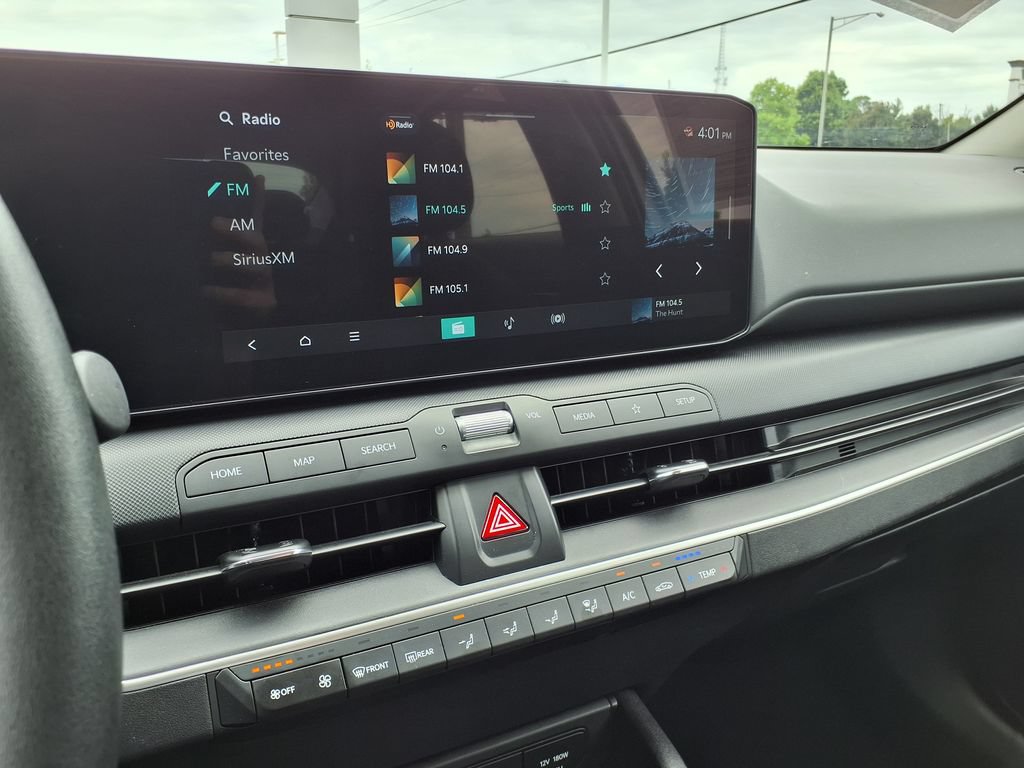 Used 2025 Kia K4 FWD image 25