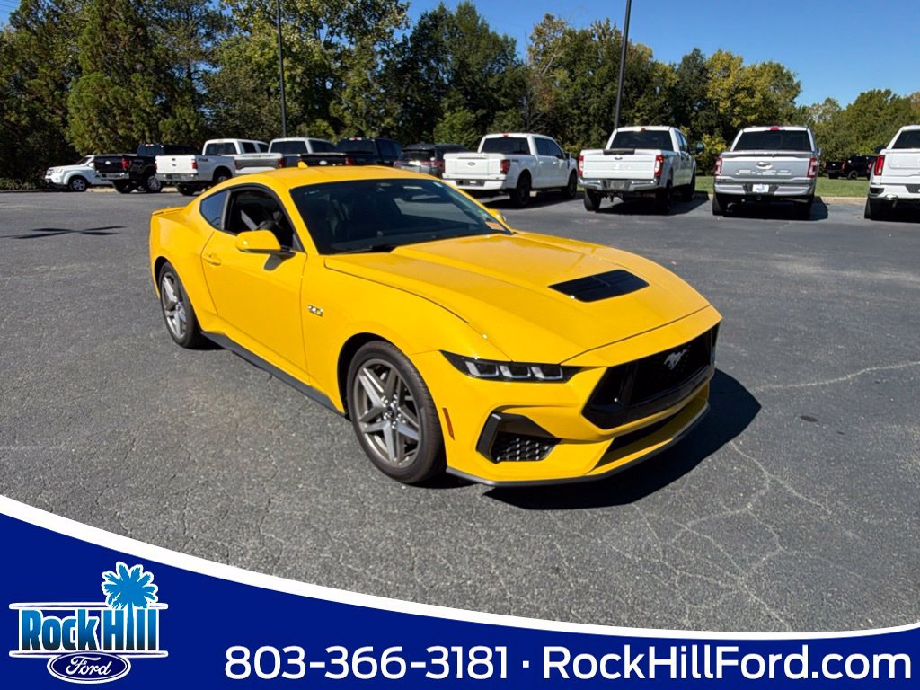 Used 2024 Ford Mustang GT Premium RWD image 1