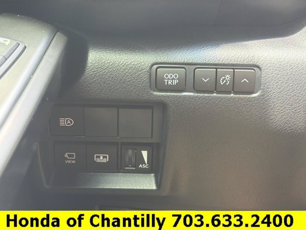 Used 2025 Lexus IS 500 w/ F-Sport Performance RWD image 14