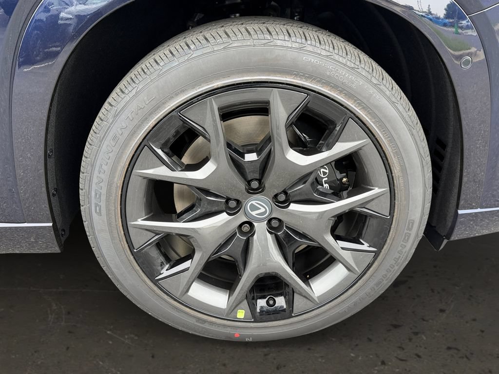 New 2026 Lexus TX 500h AWD image 24