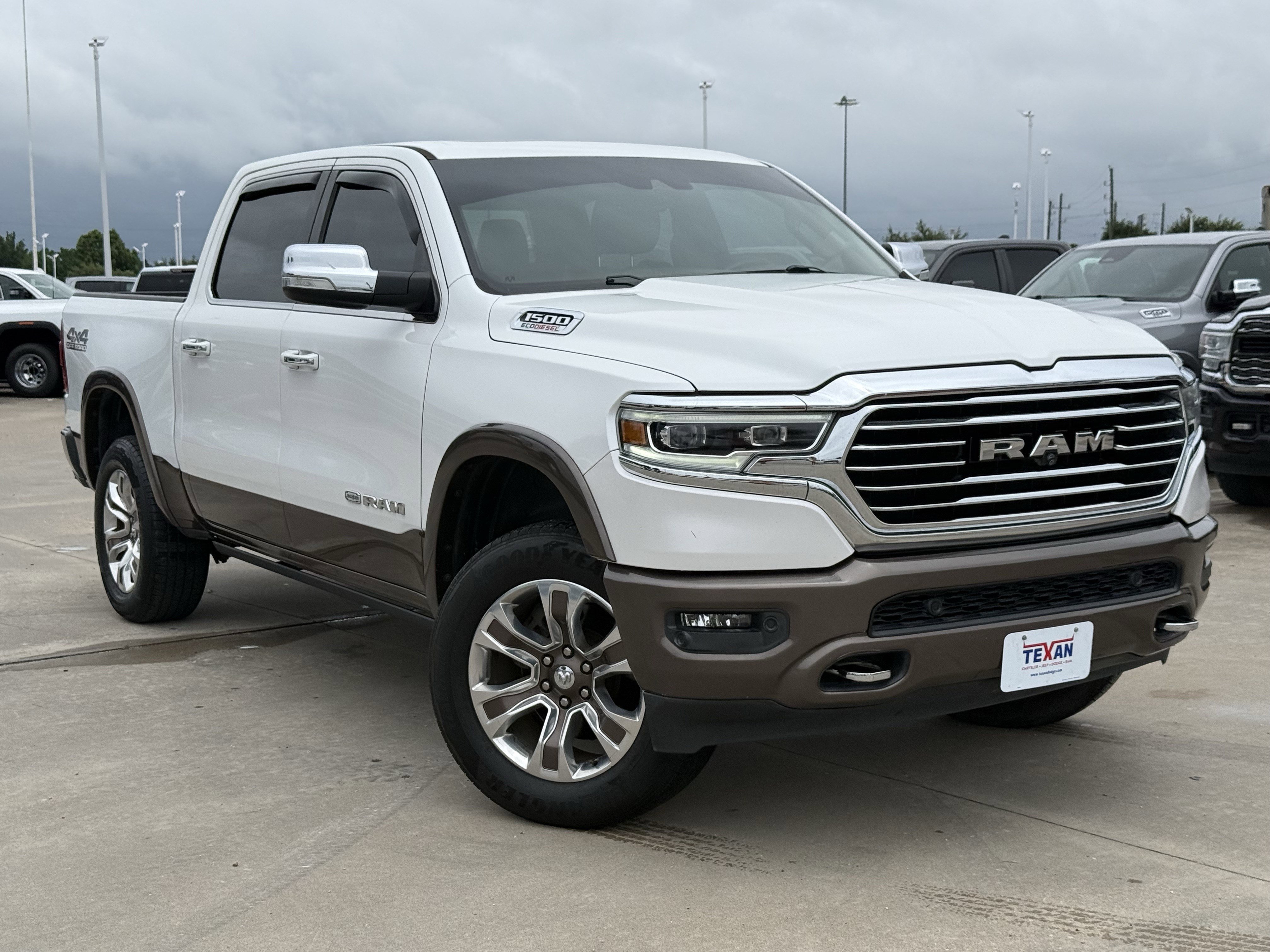 Used 2020 RAM 1500 Limited AWD/4WD image 2