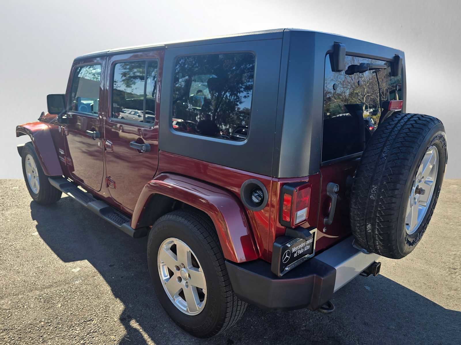 Used 2010 Jeep Wrangler Unlimited Sahara w/ Trailer Tow Group image 5
