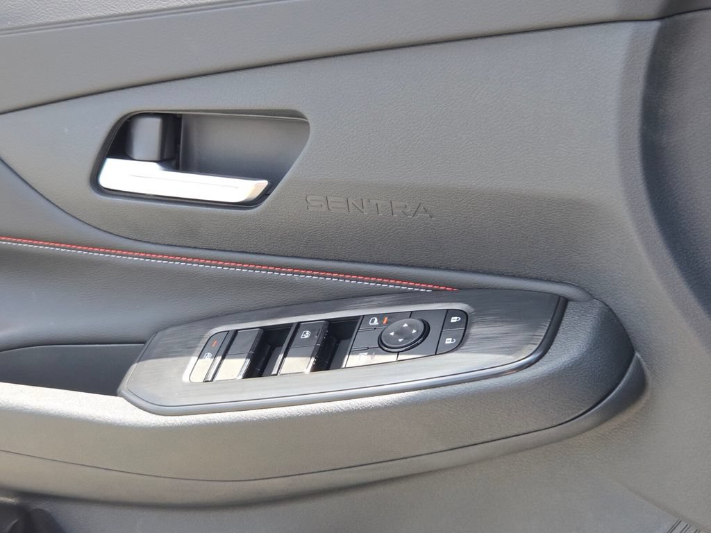 New 2026 Nissan Sentra SR FWD image 26