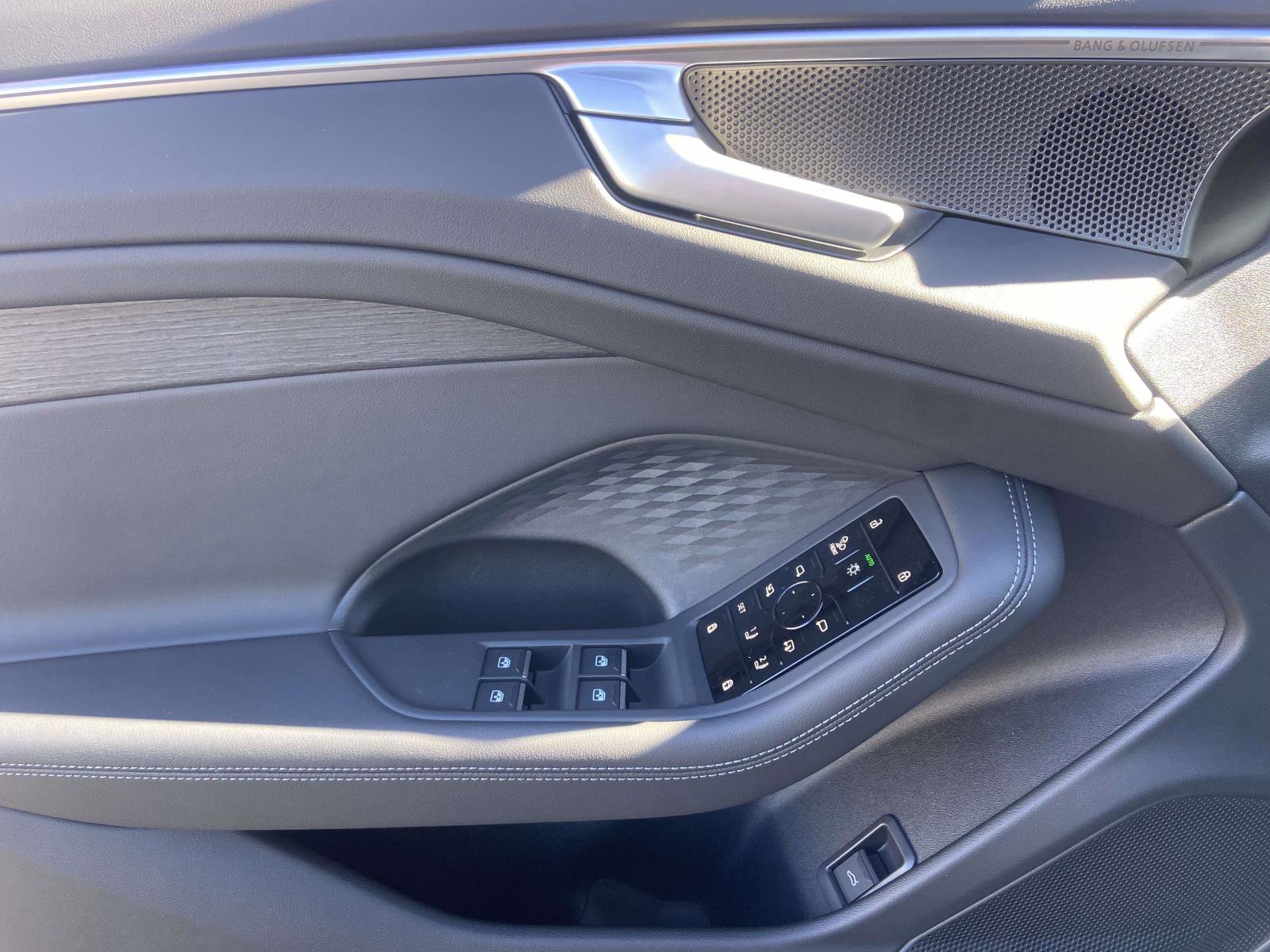 New 2026 Audi A6 Premium Plus AWD/4WD image 20