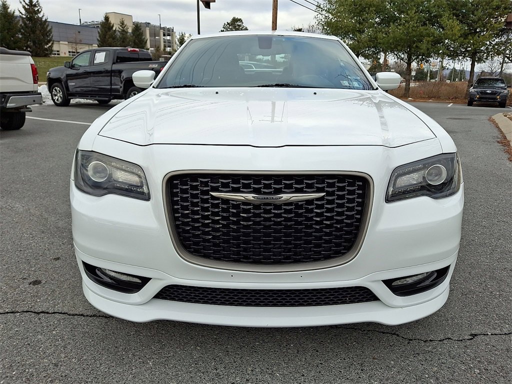 Used 2017 Chrysler 300 S w/ S Model Appearance Package image 5