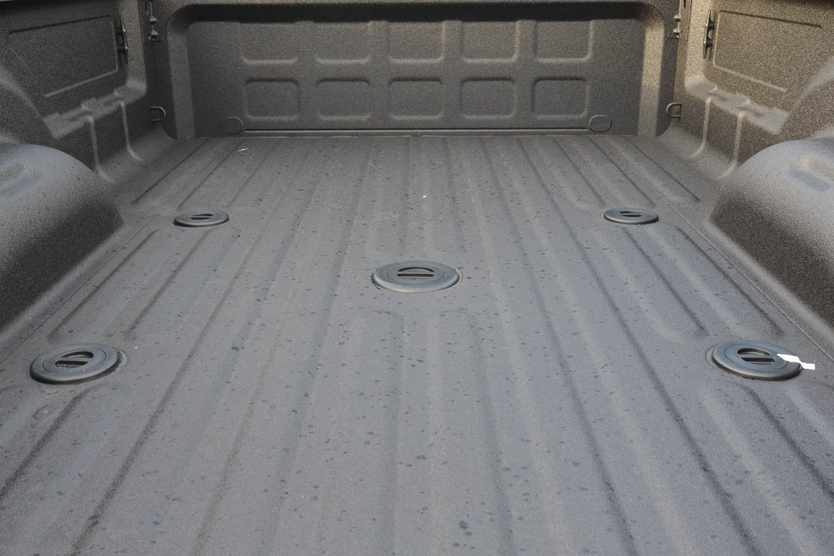 New 2027 RAM 3500 Big Horn AWD/4WD image 9