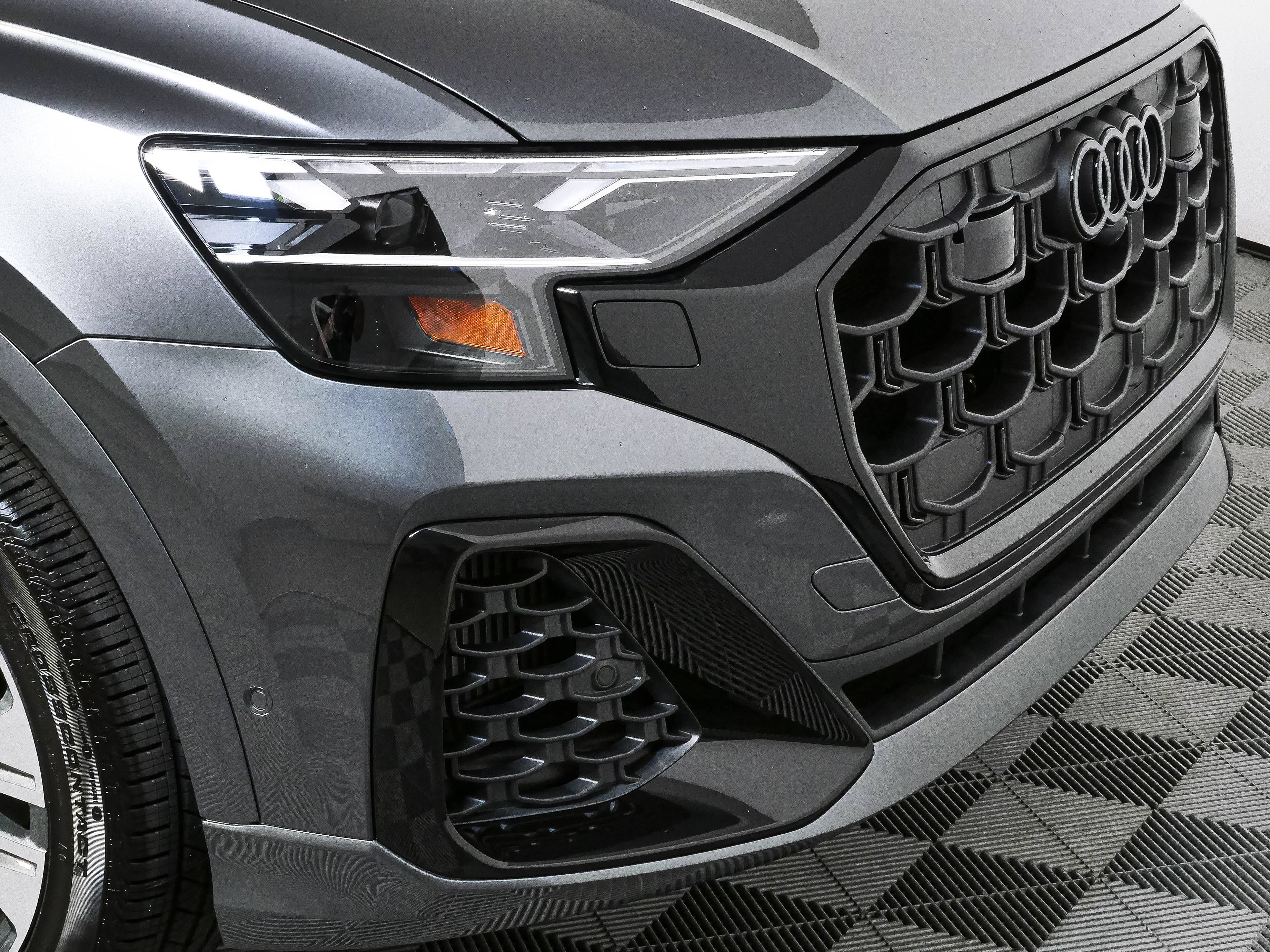 New 2026 Audi Q8 Premium Plus AWD/4WD image 38