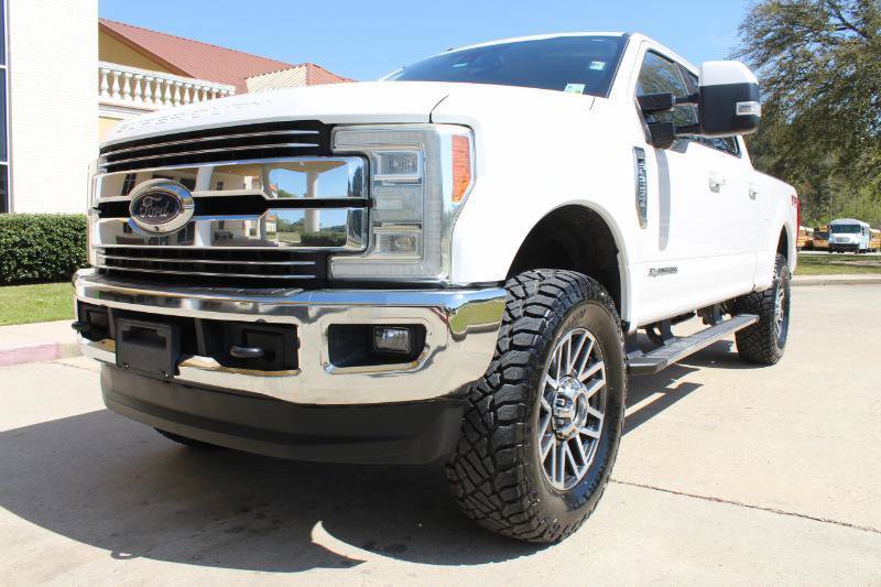 Used 2017 Ford F250 Lariat w/ Lariat Ultimate Package image 9