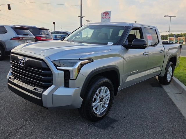 New 2026 Toyota Tundra SR5 w/ SR5 Premium Package RWD image 3