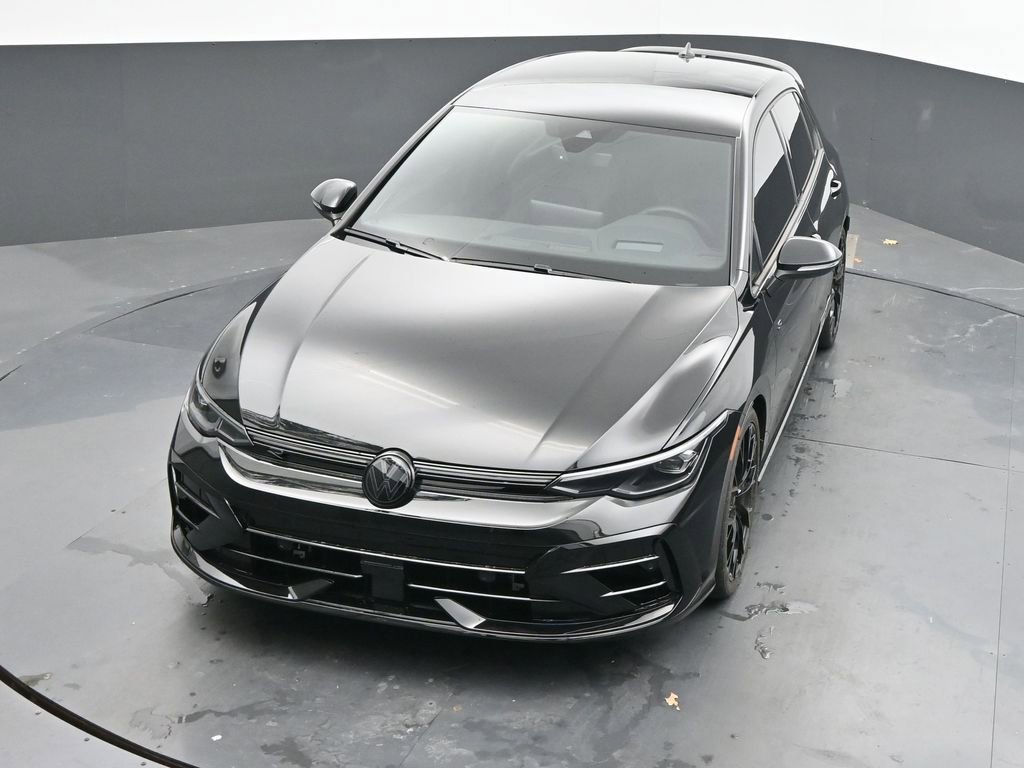 Used 2025 Volkswagen Golf R Black Edition image 38