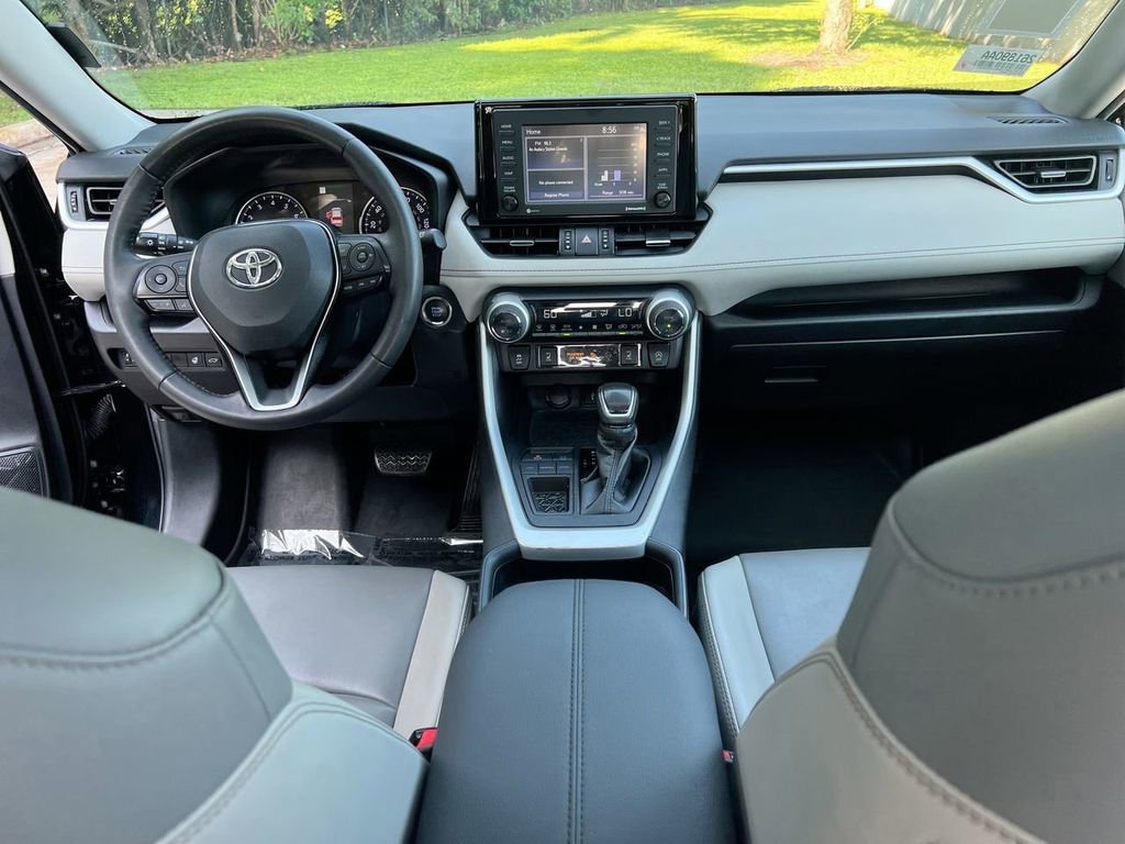 Used 2021 Toyota RAV4 XLE Premium FWD image 20