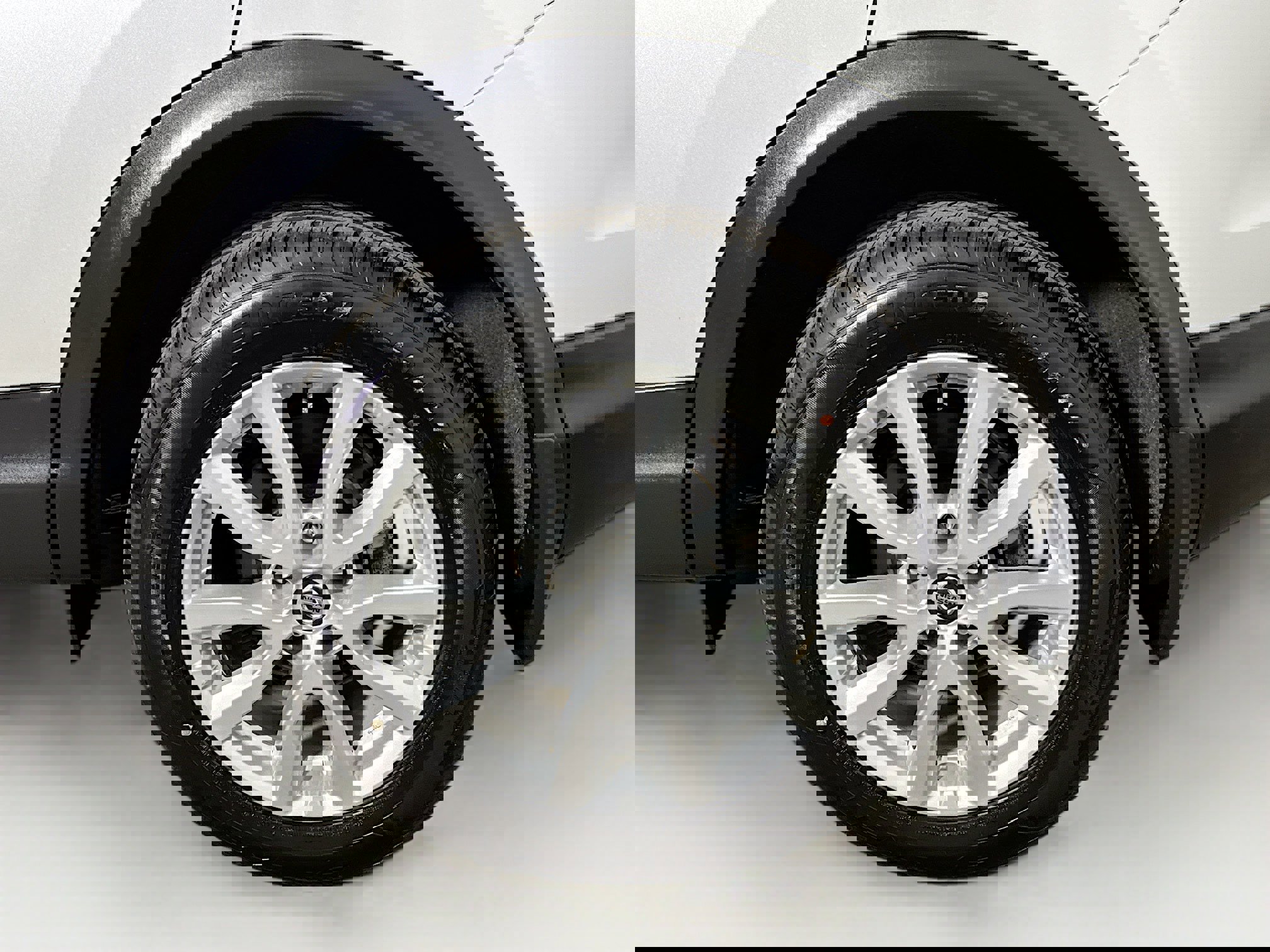 Used 2022 Nissan Rogue Sport SV image 29