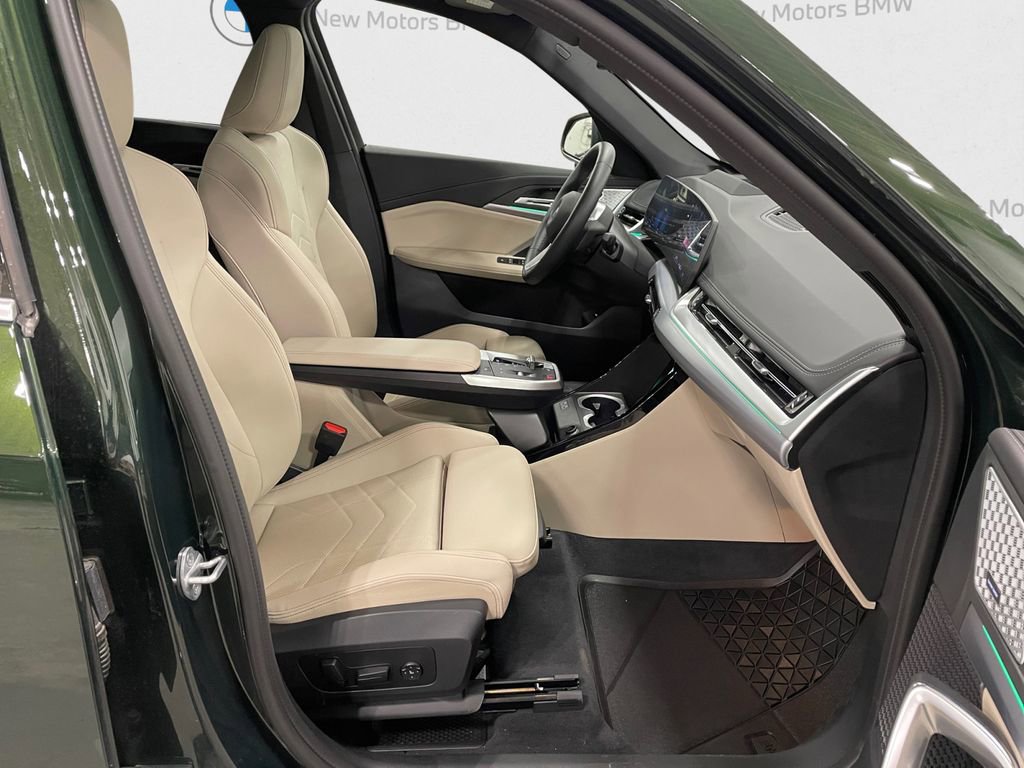 Certified 2025 BMW X1 xDrive28i w/ Premium Package AWD/4WD image 15