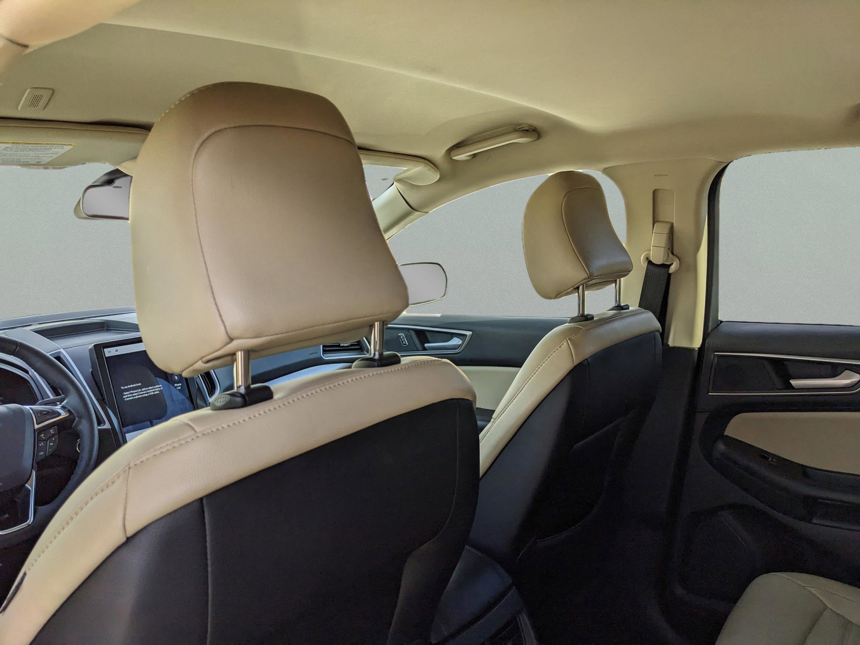 Used 2024 Ford Edge SEL image 15