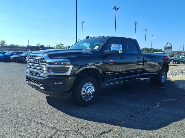 New 2026 RAM 3500 Longhorn AWD/4WD image 3