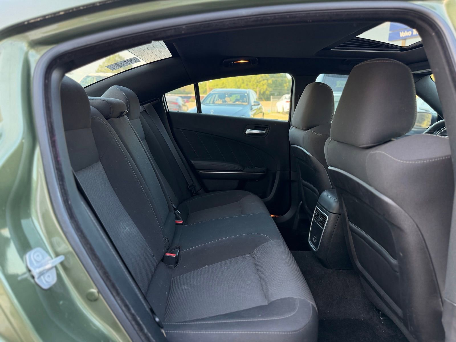Used 2018 Dodge Charger R/T Scat Pack w/ Driver Confidence Group RWD image 19