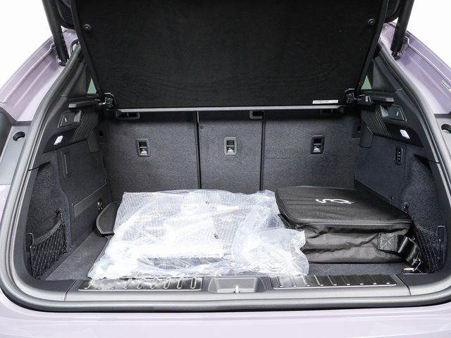 New 2026 Porsche Macan 4 Electric AWD/4WD image 30