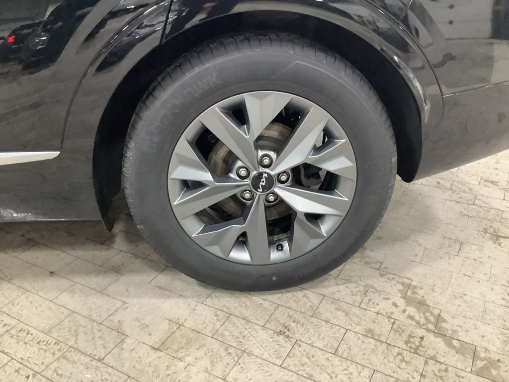 Used 2023 Kia Sportage SX image 8