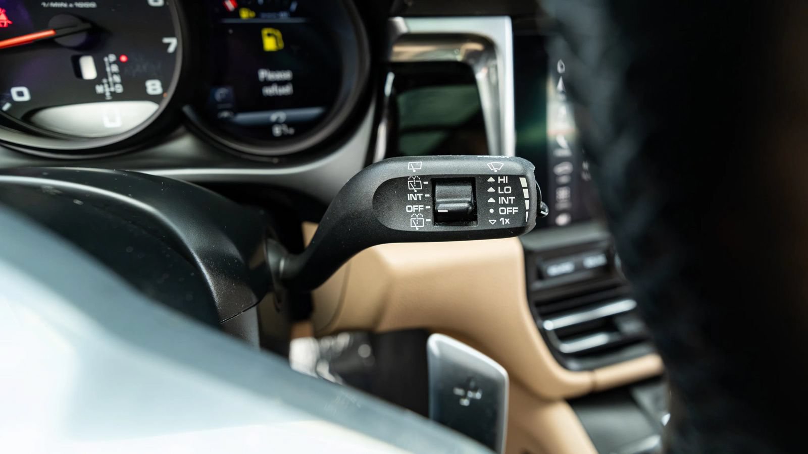 Used 2019 Porsche Macan AWD/4WD image 40