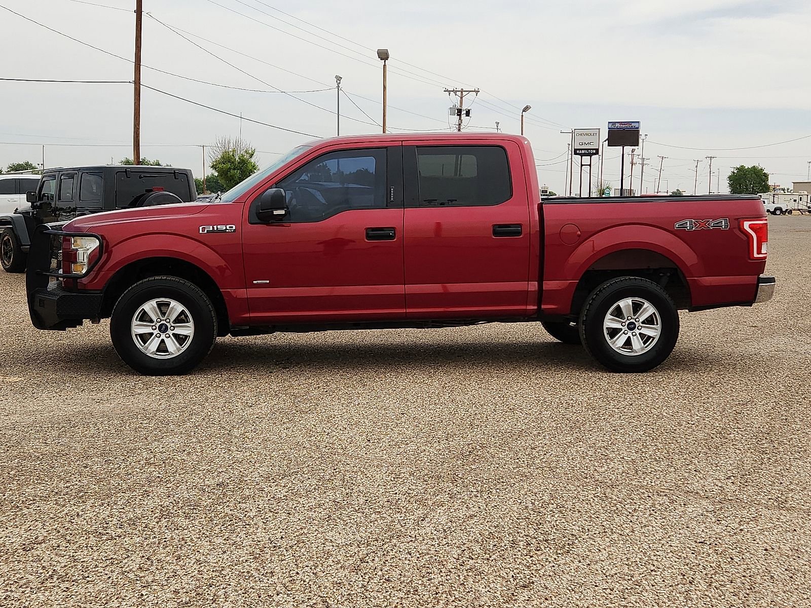 Used 2015 Ford F150 XLT w/ Equipment Group 301A Mid AWD/4WD image 2
