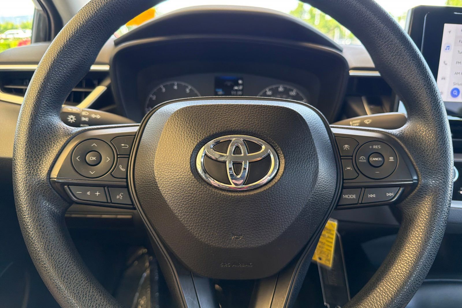Used 2024 Toyota Corolla LE FWD image 25