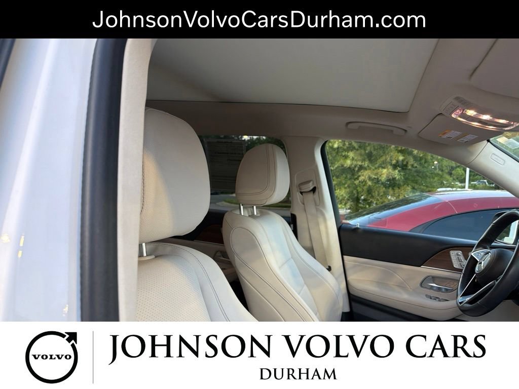 Used 2024 Mercedes-Benz GLS 450 4MATIC image 13