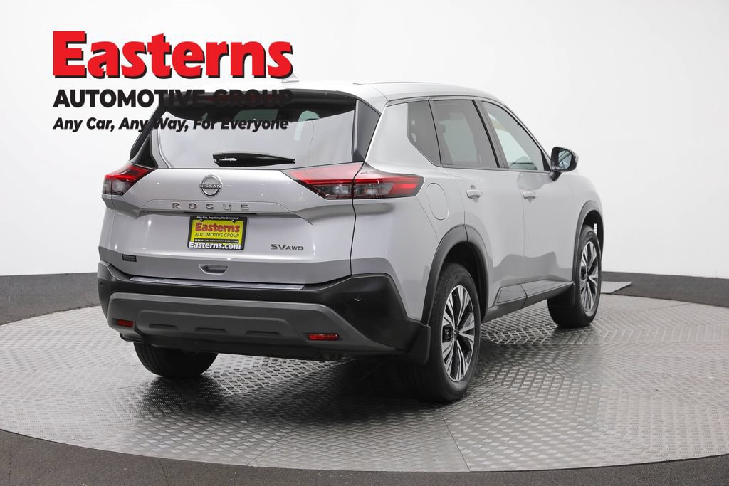 Used 2023 Nissan Rogue SV AWD/4WD image 5