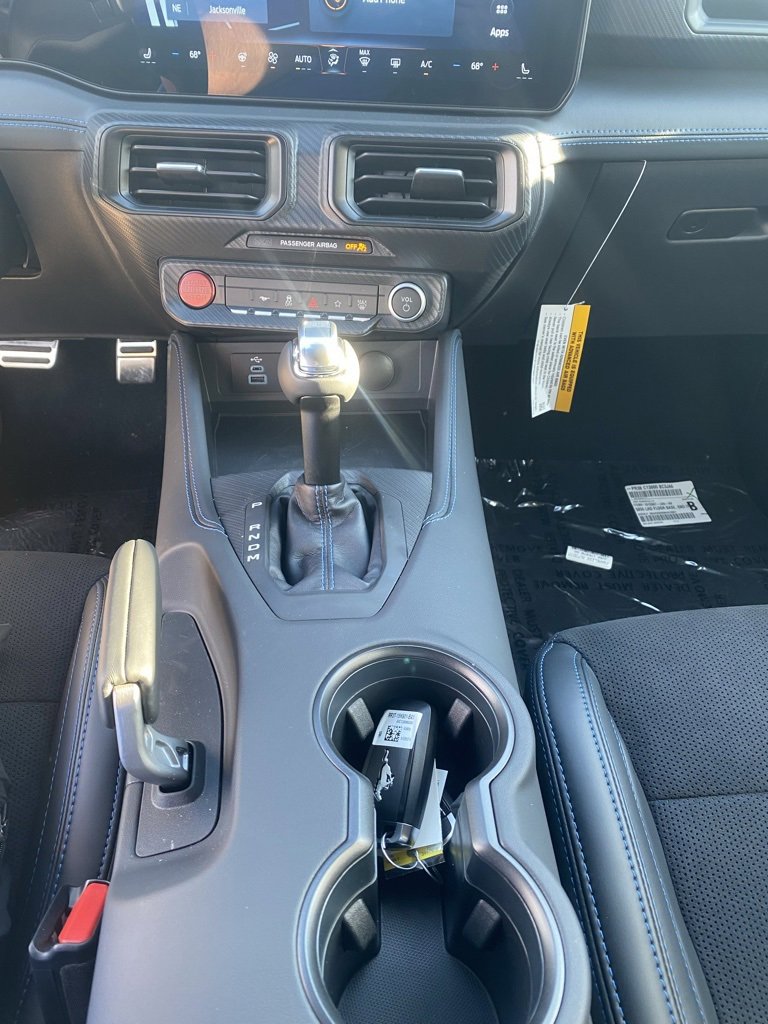 New 2025 Ford Mustang Dark Horse image 28