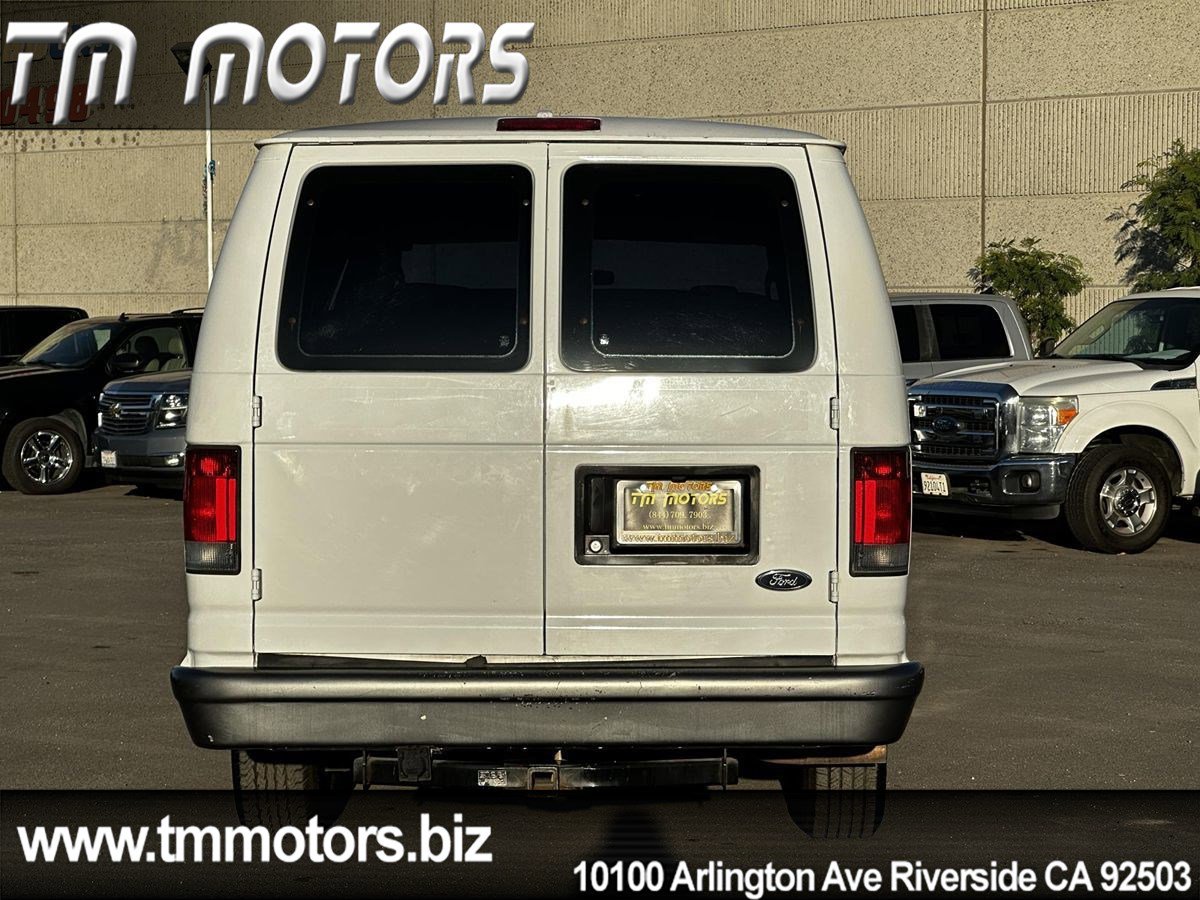 Used 2004 Ford E-350 and Econoline 350 XL image 5
