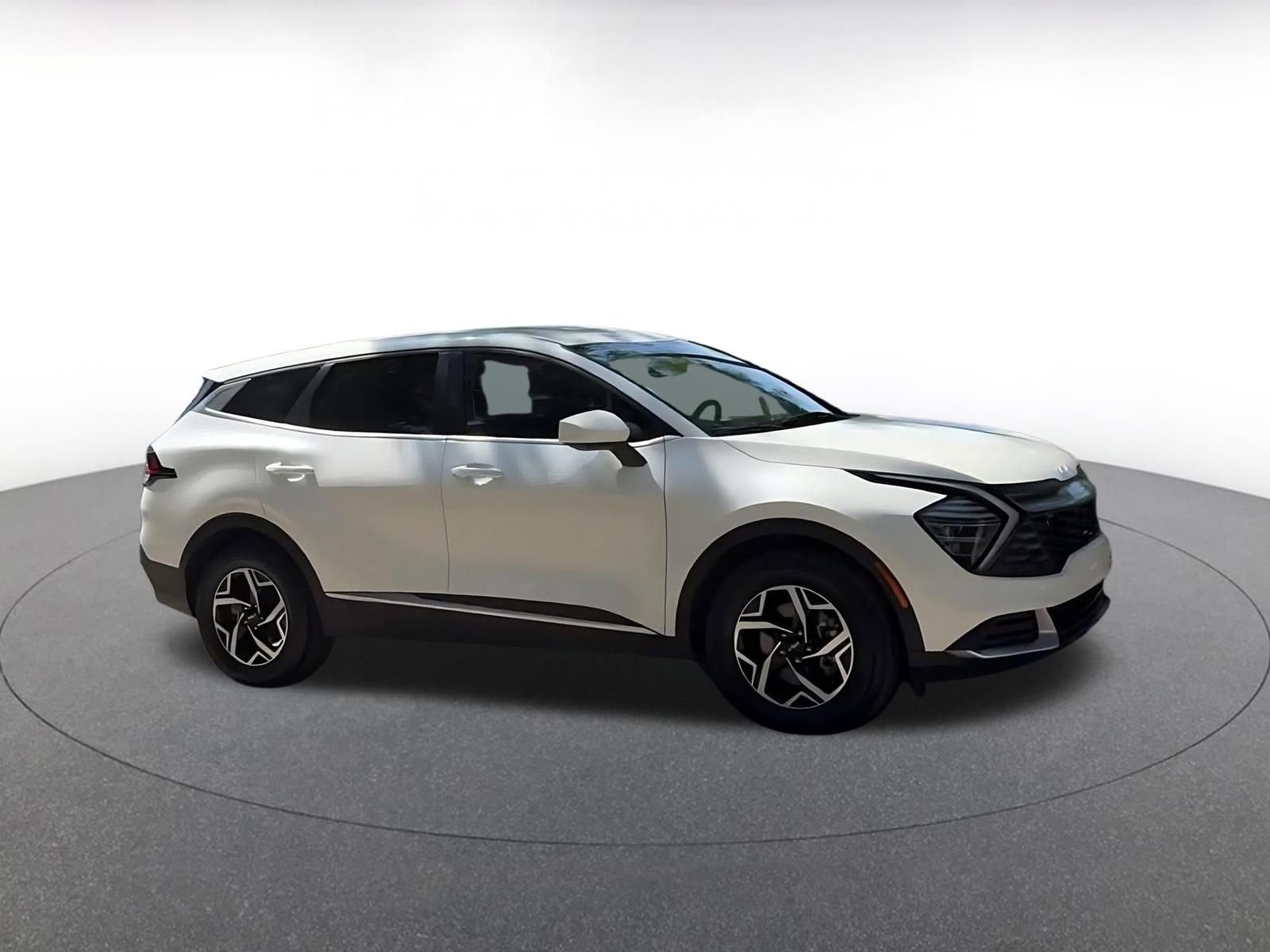 Used 2025 Kia Sportage LX FWD video 2
