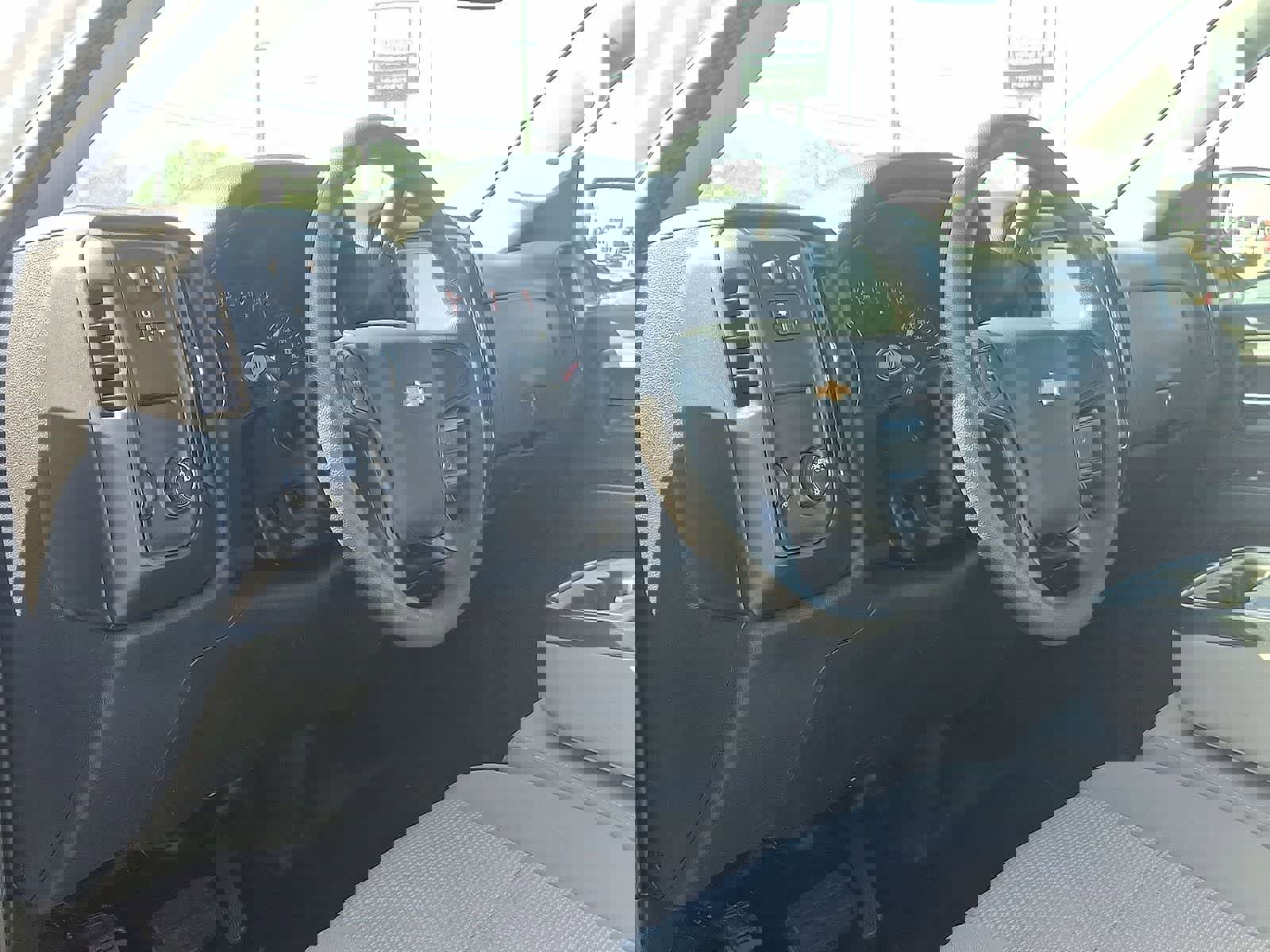 Used 2018 Chevrolet Silverado 1500 W/T w/ Trailering Package image 16