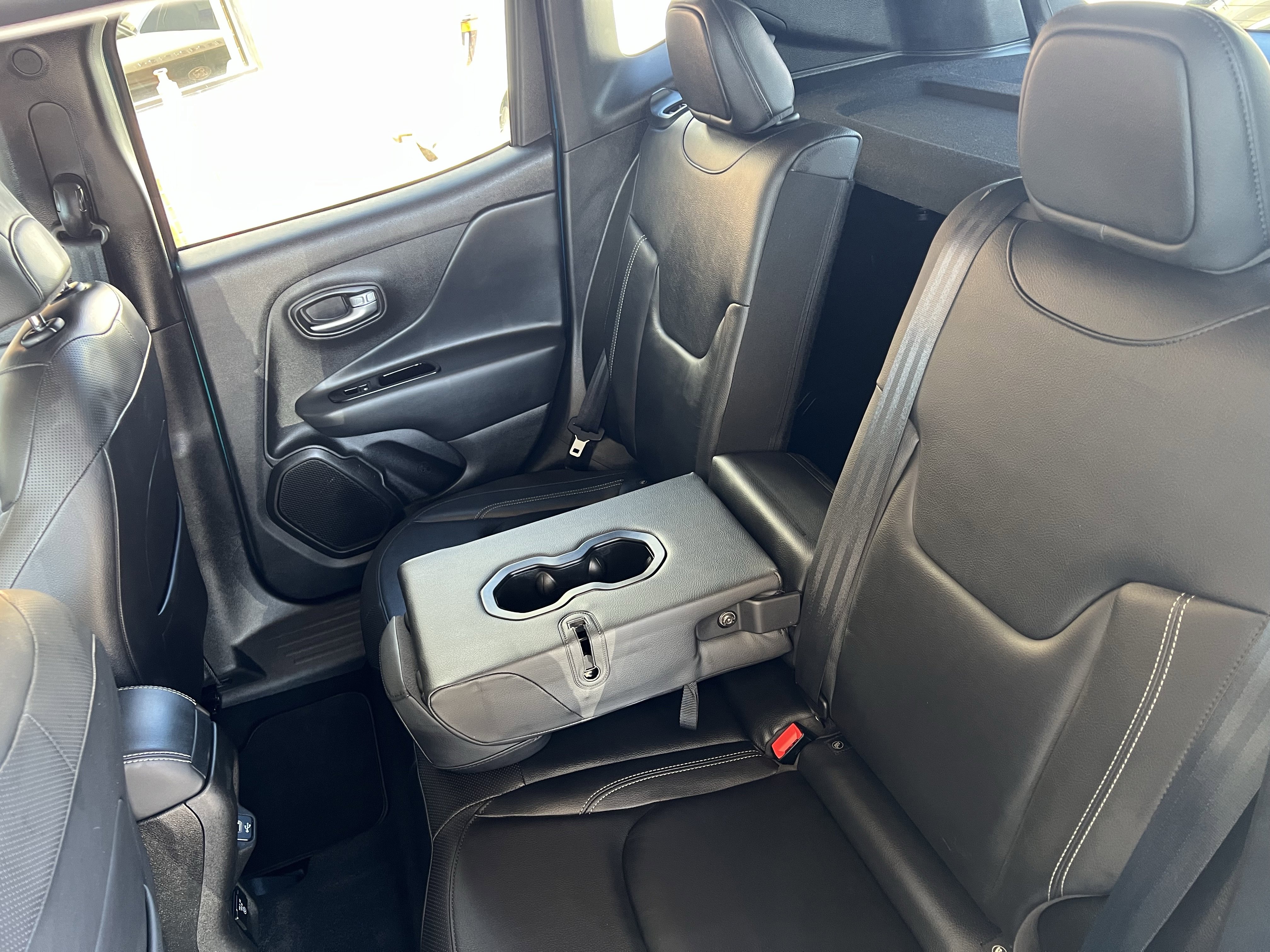 Used 2021 Jeep Renegade Limited AWD/4WD image 19