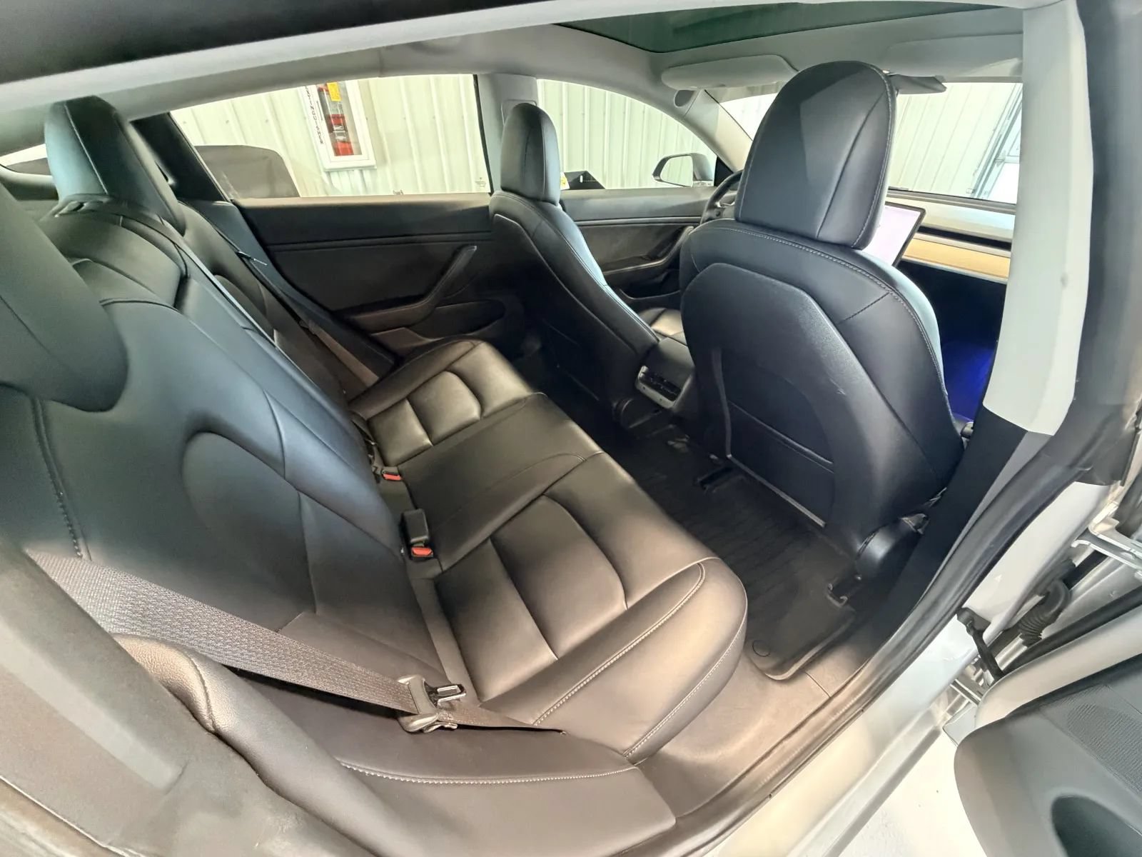 Used 2018 Tesla Model 3 Performance AWD/4WD image 22