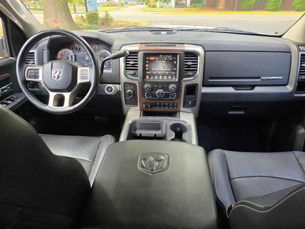 Used 2016 RAM 3500 Laramie w/ Convenience Group image 18