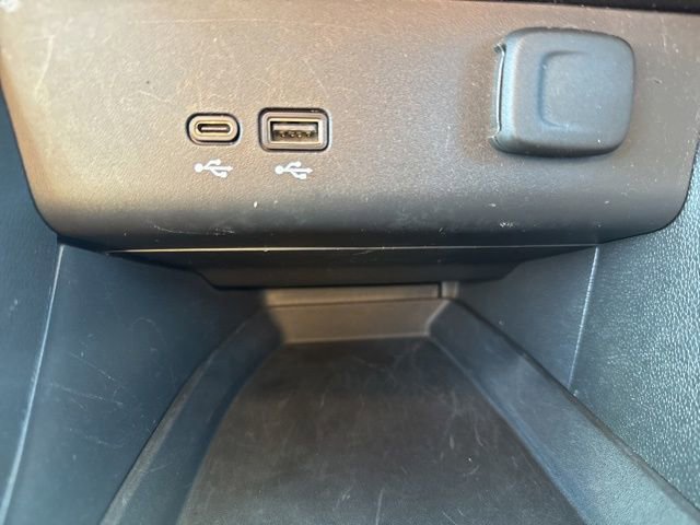 Used 2024 Buick Encore GX Sport Touring image 24