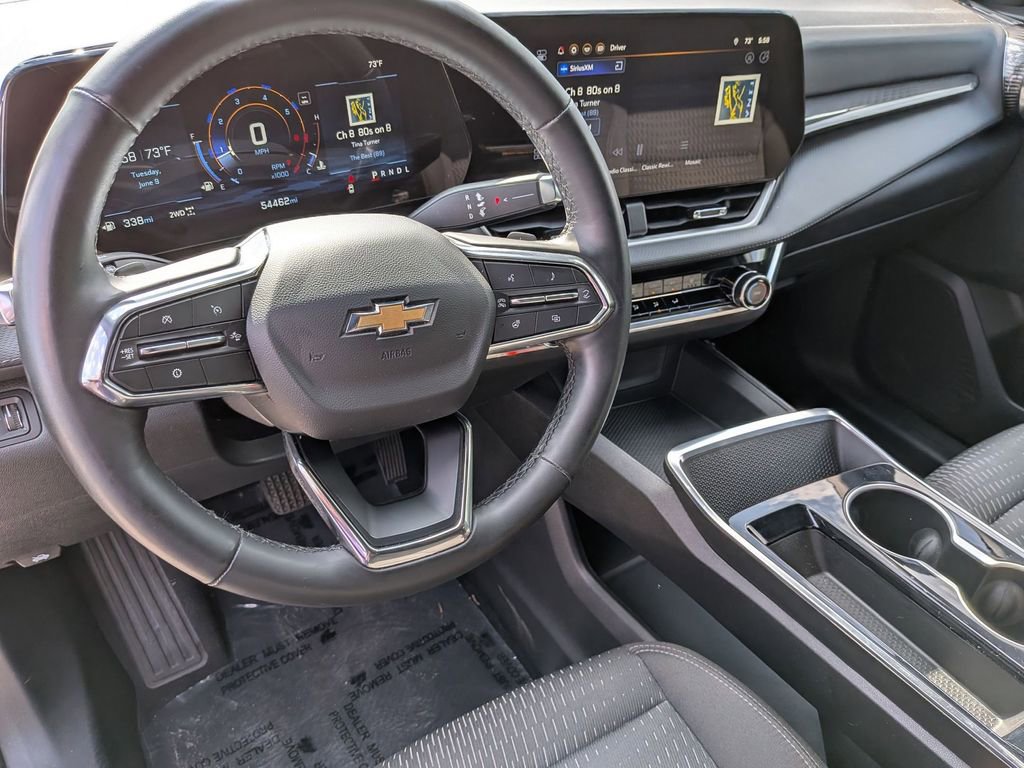 Used 2025 Chevrolet Equinox LT AWD/4WD image 11