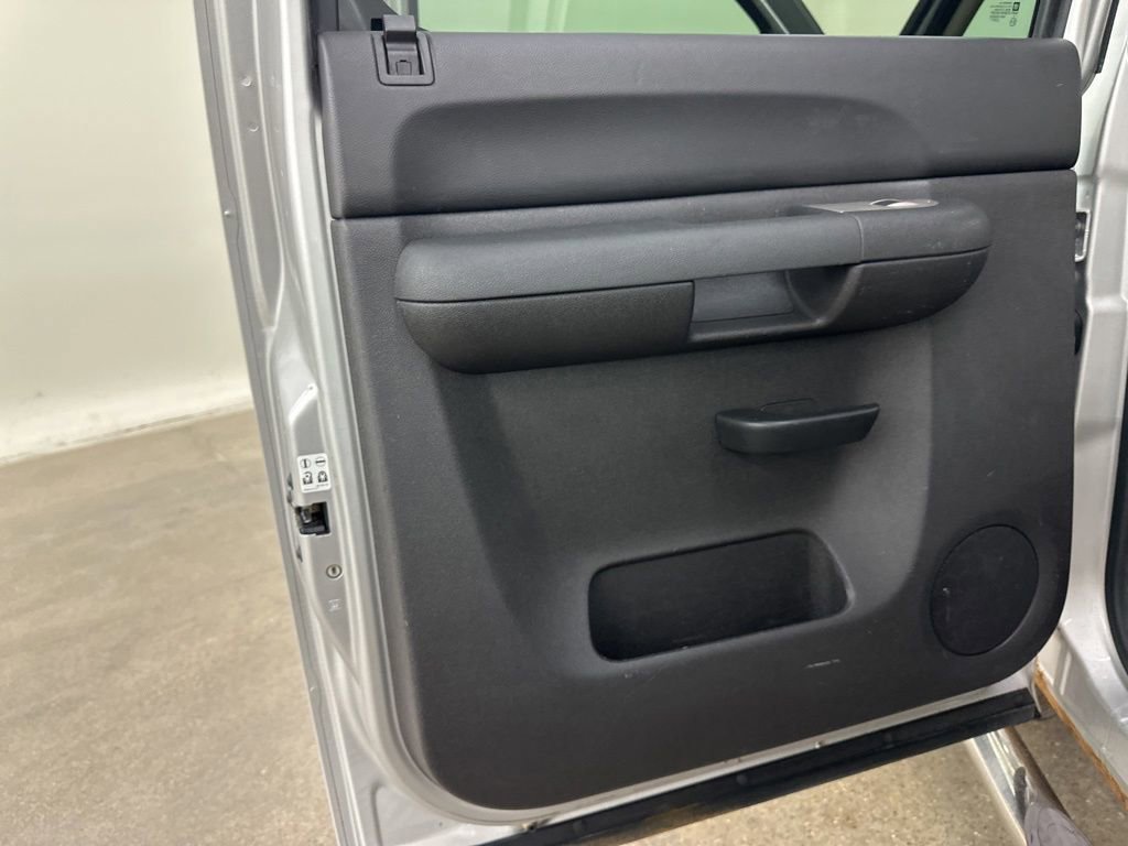 Used 2011 GMC Sierra 1500 SLE w/ Power Tech Package image 28