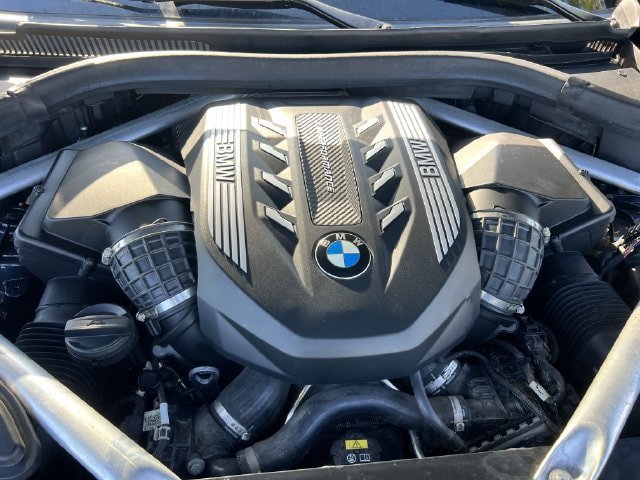 Used 2020 BMW X6 M50i AWD/4WD image 33